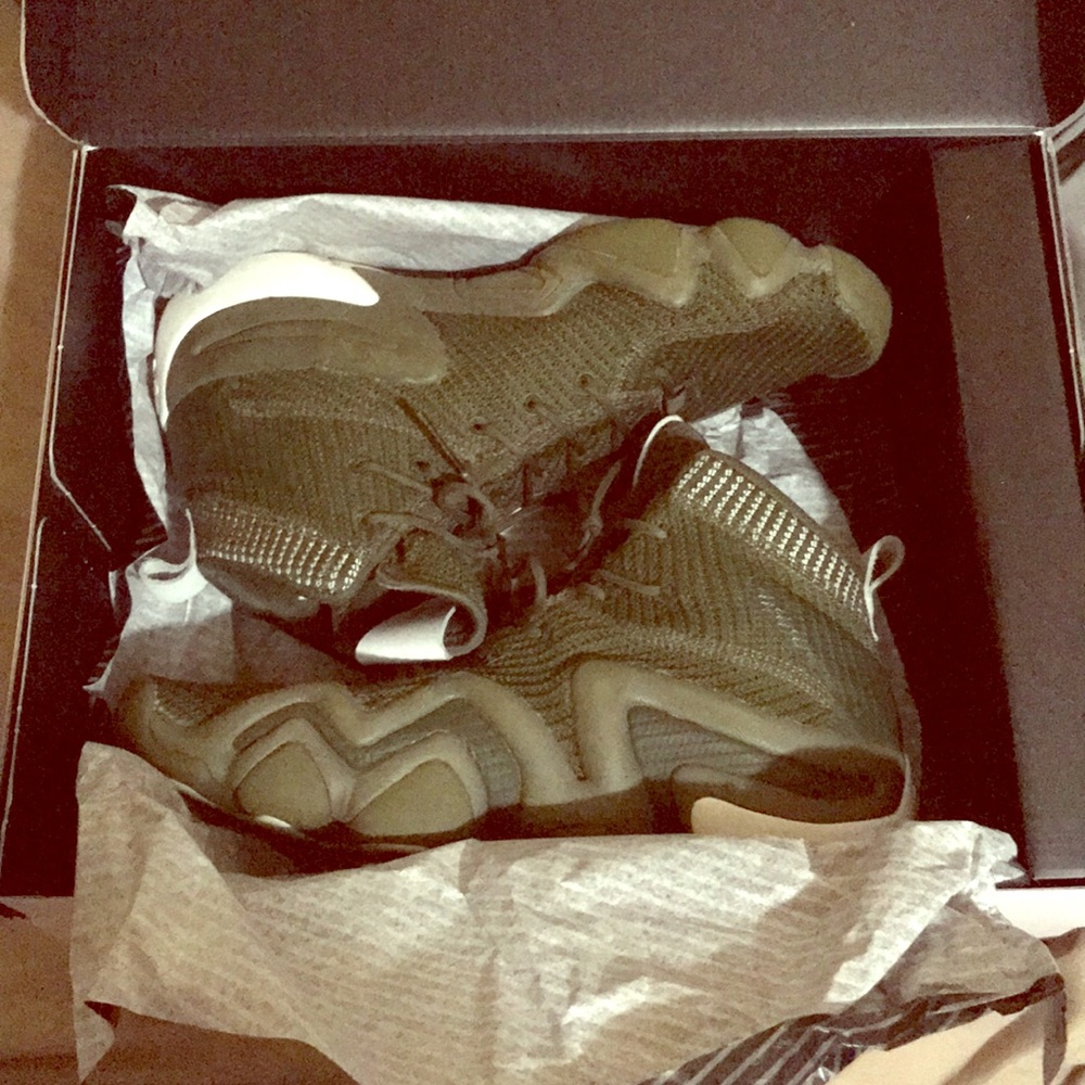 Adidas crazy 8s